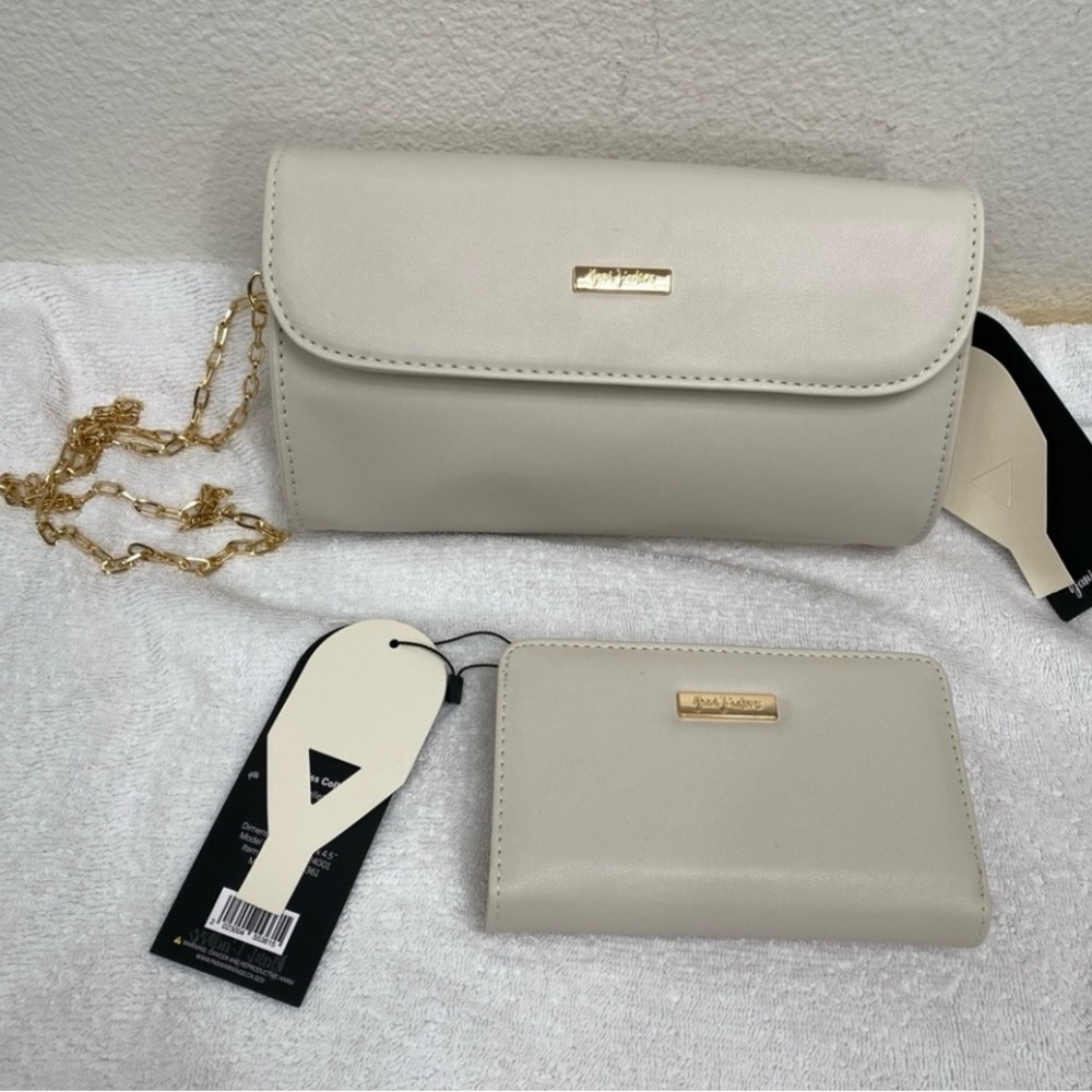 NWT New Yani J'adore Beige Bliss Flap Gold Chainlink Crossbody Bag + Zip Wallet